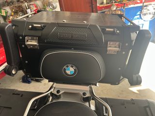 Reposabrazos BMW Trail