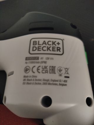Lijadora Black+Decker Reviva 12V