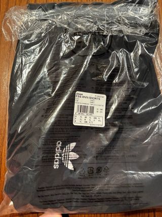 Adidas Pantalón Corto cargo Negro XL (NUEVO)