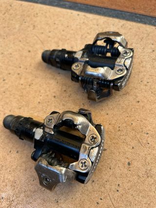 Pedales Shimano M520