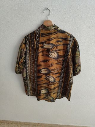 Camisa Kaunoki estampada verde oliva