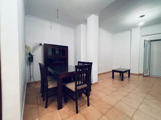 Se alquila piso en Gelves