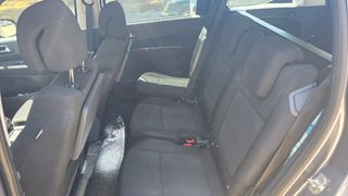Peugeot 5008 2012