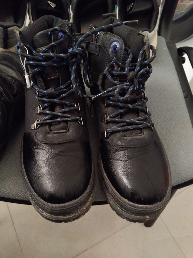 Botas niño Nº 25