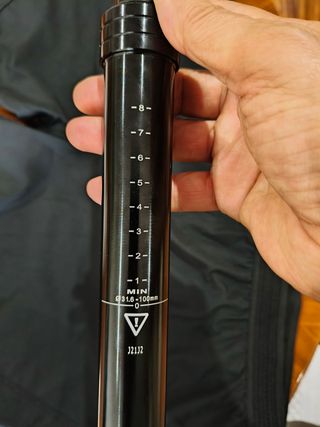 Tija telescópica 