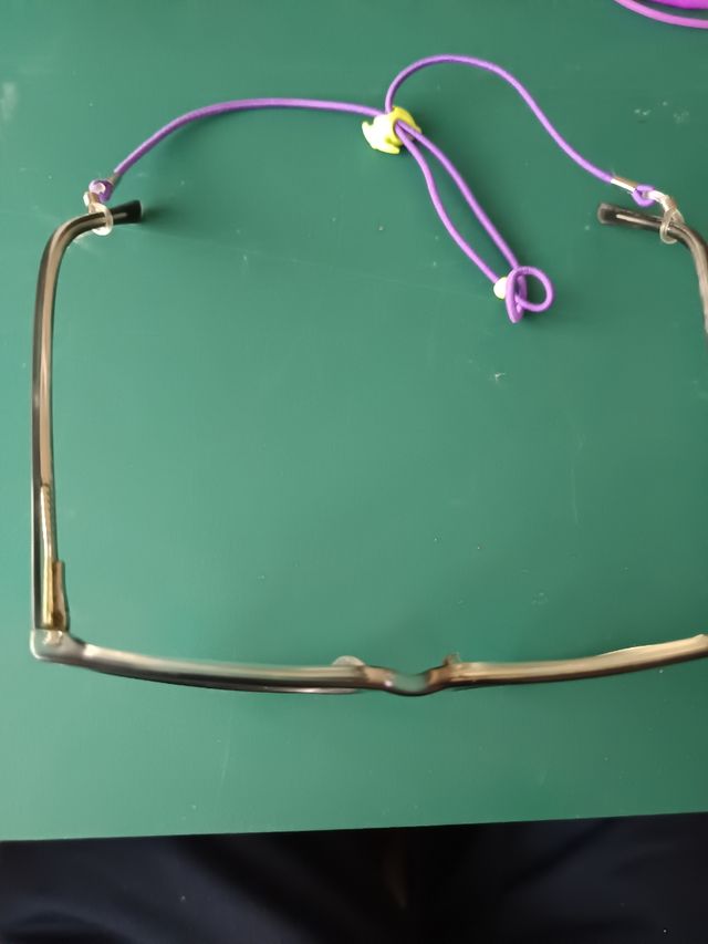 Sujetagafas infantiles - 8 unidades