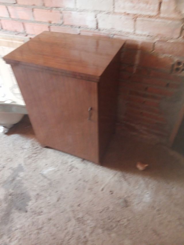 Máquina coser Sigma con mueble