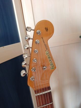 Stratocaster edwards japonesa (mejorada).