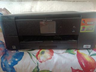 Impresora Brother DCP-J562DW WiFi