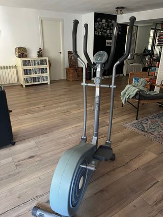 Elíptica BH Fitness - Bicicleta Elíptica