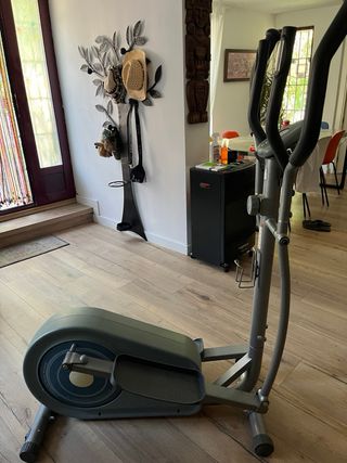 Elíptica BH Fitness - Bicicleta Elíptica