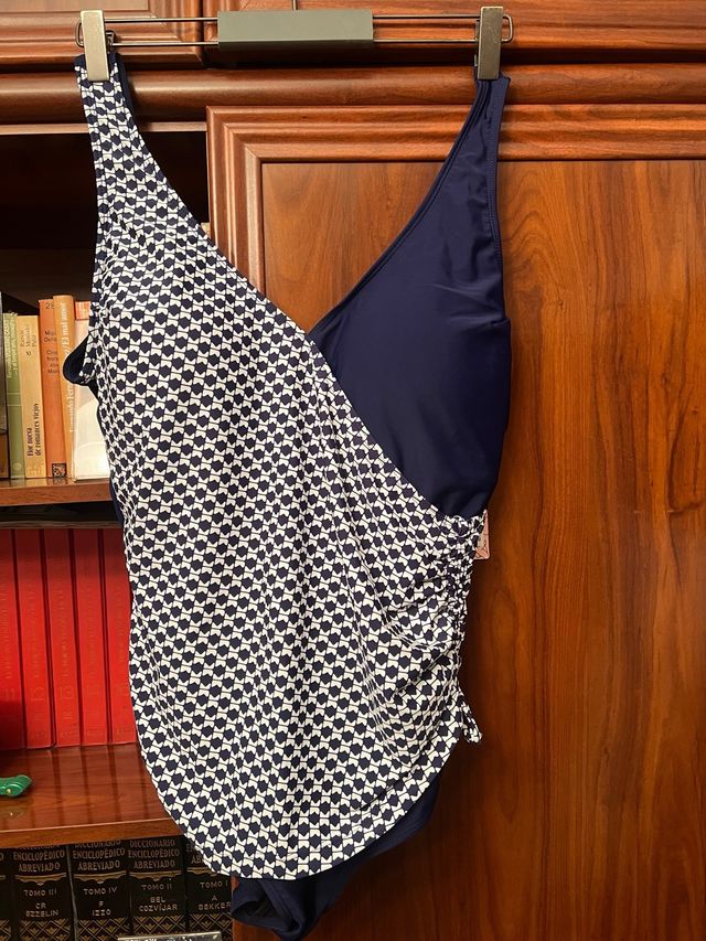 Bañador azul y blanco talla 50