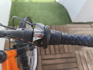 Bicicleta montaña Anakon niño en perfecto estado.