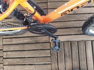 Bicicleta montaña Anakon niño en perfecto estado.