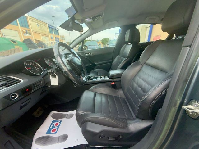 PEUGEOT 508 HYBRID4 