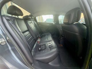 PEUGEOT 508 HYBRID4 