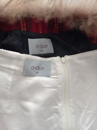 Original traje de chaqueta y falda cuadros