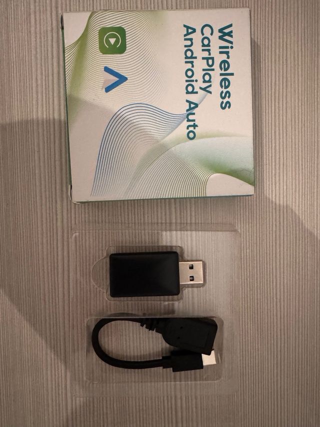 Adattatore Wireless CarPlay Android Auto