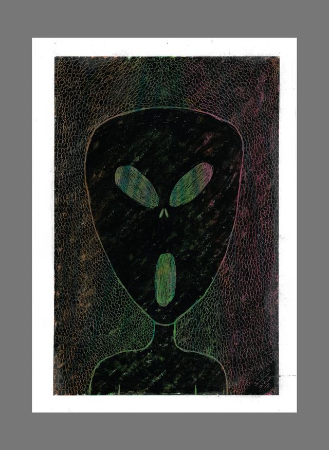 Lámina alien esgrafiado