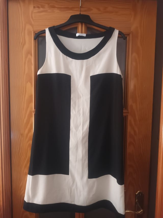Vestido blanco y negro verano