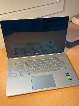 Portátil HP ENVY 15.6" 32GB RAM