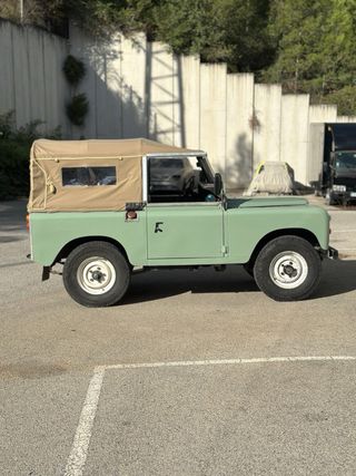 Land Rover Santana 88 overdrive