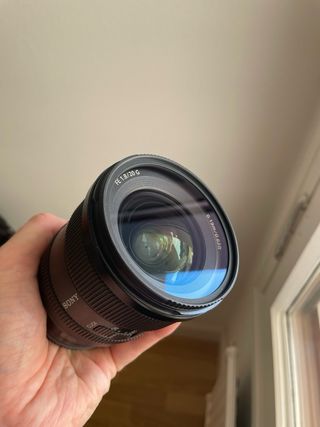 Objetivo Sony FE 20mm F1.8 G
