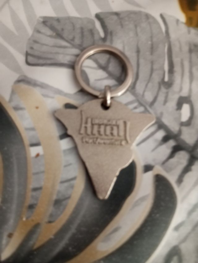 Llavero dragón PortAventura