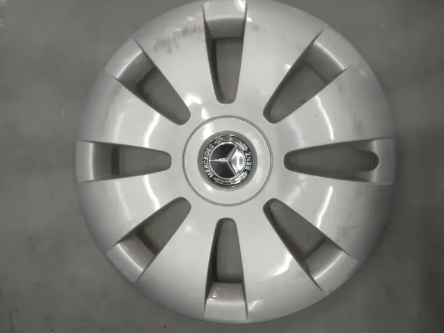 Tapacubos Mercedes Vito Tourer R16"