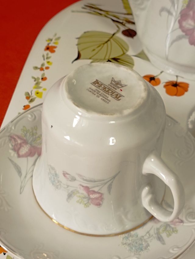 Cafetera Cown Imperial, Romania