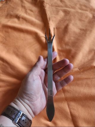 Tijeras para Bonsái y utensilios varios. 