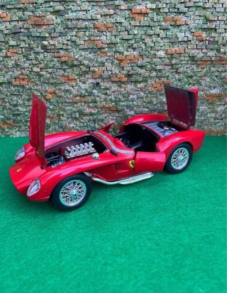 Ferrari 250 Testa Rossa (1957) – Escala 1:18