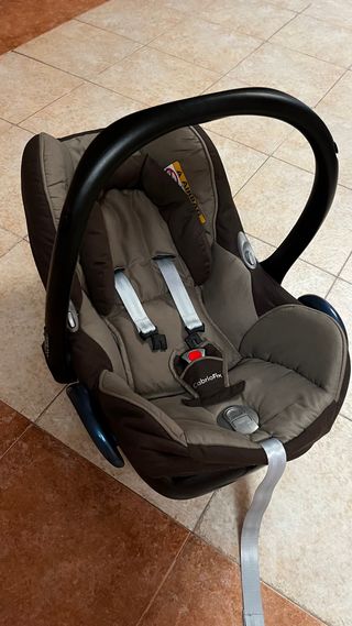 Portabebés de coche CabrioFix Maxi-Cosi