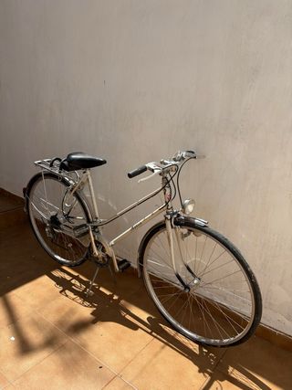 Bicicleta clásica fabricada en Suiza. marca Impala