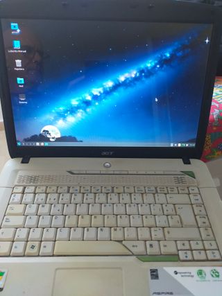 Portátil Acer Aspire 5715Z