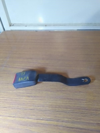 Cinturon seguridad trasero izquierdo Seat 