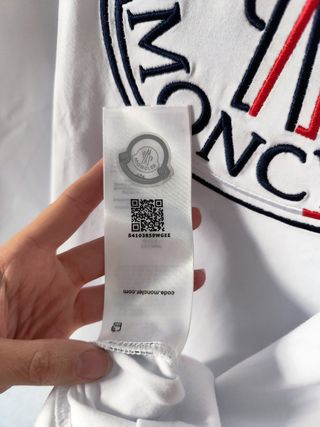 Camiseta Moncler blanca talla S