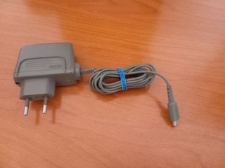 Cargador Nintendo DS Lite