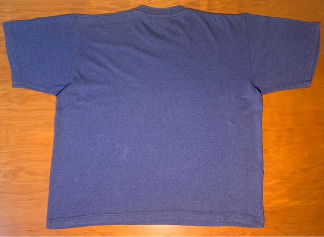 Camiseta azul marino de Kappa