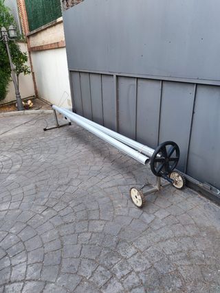Enrollador lona piscina 8m - Metal