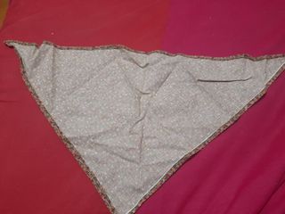 Cachiluro baturro beige y verde oliva