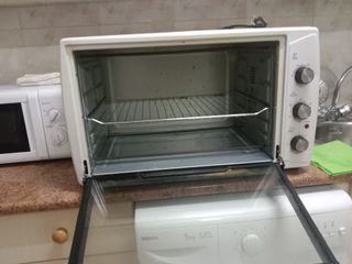 Horno eléctrico Camry -premiun- seminuevo