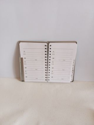 Agenda telefónica vintage