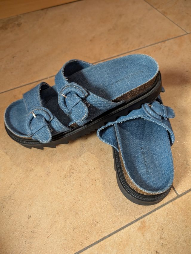 Sandalias Stradivarius azules - Talla 40