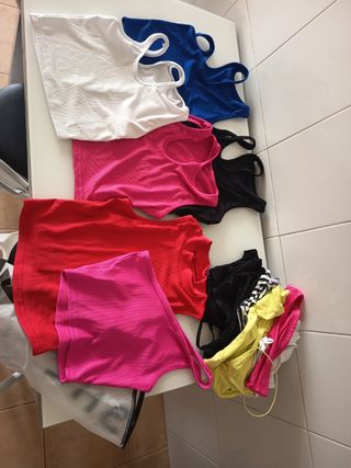 14 Tops XS - Shein, Primark, HM