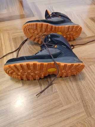 Botas montaña Chiruca - Talla 43. Como nuevas