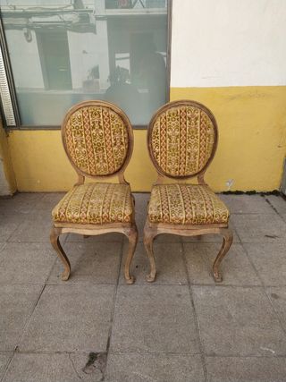 Sillas antiguas de madera - Pareja.