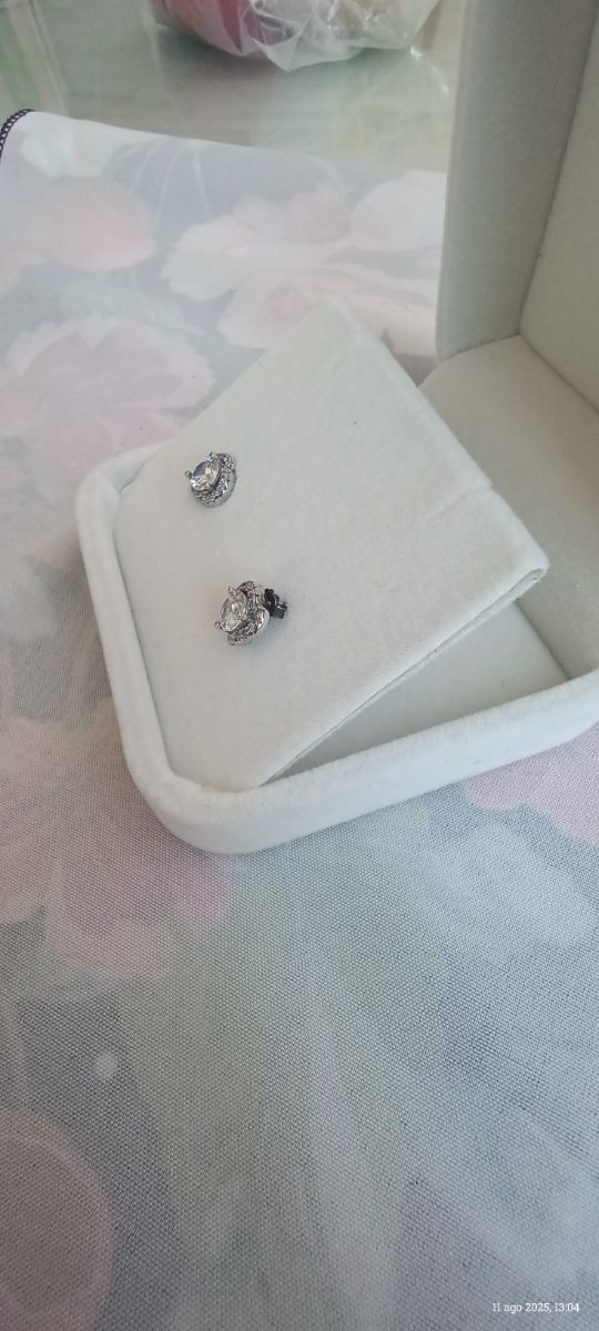 (PRECIO FIJO)Pendientes plata y circonita corazón