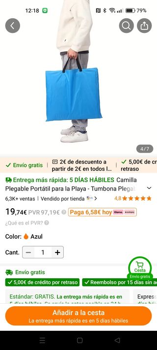 Silla playa plegable azul portátil. 