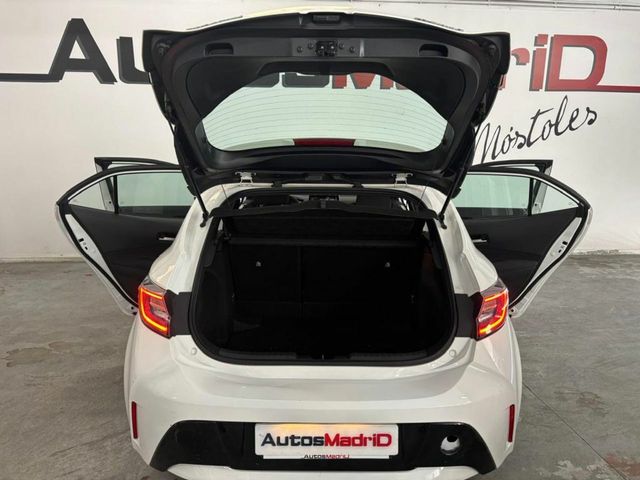 Toyota Corolla 1.8 125H ACTIVE TECH E-CVT